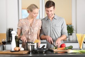 Comment équiper la cuisine de votre Airbnb ?